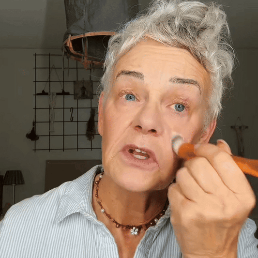 Fargetilpassende foundation 30 ml